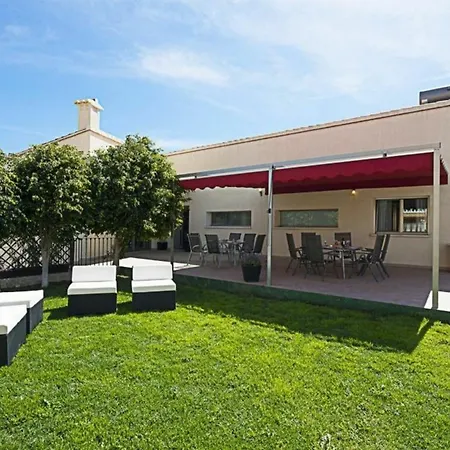 In Calpe, Alicante 103846 By Mo Apartment